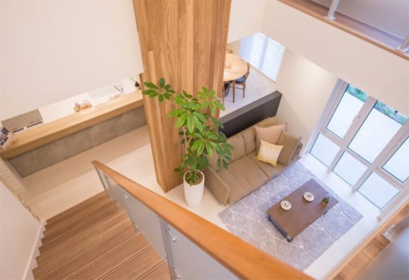 住まいづくりは、長い長い時間をかけて進めていくお客様と私たちの共同作業になります。
「何から始めれば良いの?」「お金はどうしたら良いの?」など、様々な不安を抱えておられることと思いますが、私たちがお客様のご都合を伺いながらスケジュールを管理し、ひとつひとつの行程を確実に進めてまいりますので心配はご無用です。