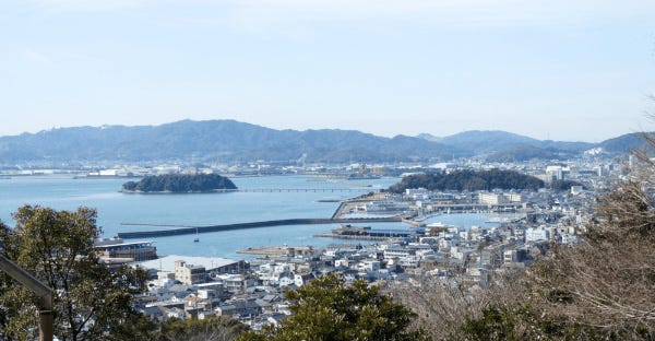 トーリンホームは豊橋市を中心に豊川市・蒲郡市の東三河に密着しているからこそ、土地情報に加えてその周辺の環境など様々な情報を知り尽くしています。
快適な住まいは、住まう場所が大切です。
後悔のない土地探しになるようトーリンホームと一緒に探していきましょう。
私たちトーリンホームではランディというツールを使用して多角的に土地探しのサポートを致します。