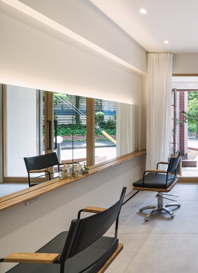 Hair salon　"Kamm"