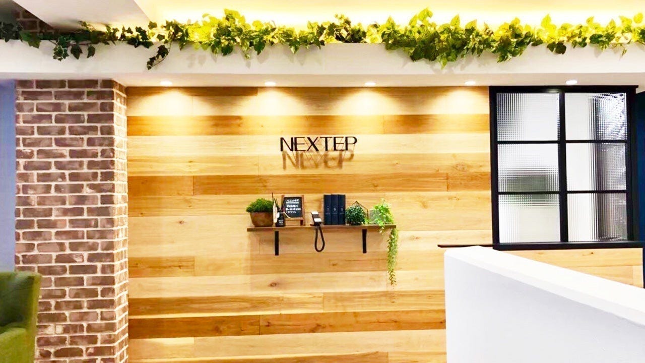 住まいづくりの主役はお客様。お客様の「住まいづくり」という大舞台を成功させる為、お客様の要望をぜひお聞かせください。建築会社が建てたい家ではなく、主役のお客様が住んでみたい・建てたい家づくりを全力でサポートさせていただきます。